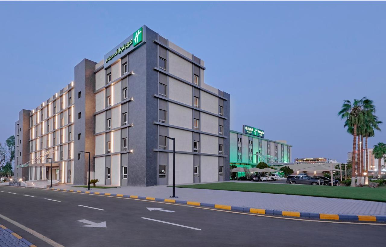 Holiday Inn Tabuk By Ihg Dış mekan fotoğraf