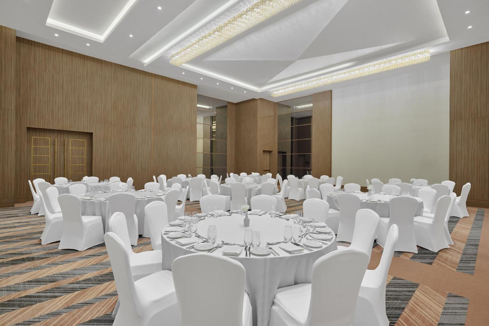 Holiday Inn Tabuk By Ihg Dış mekan fotoğraf